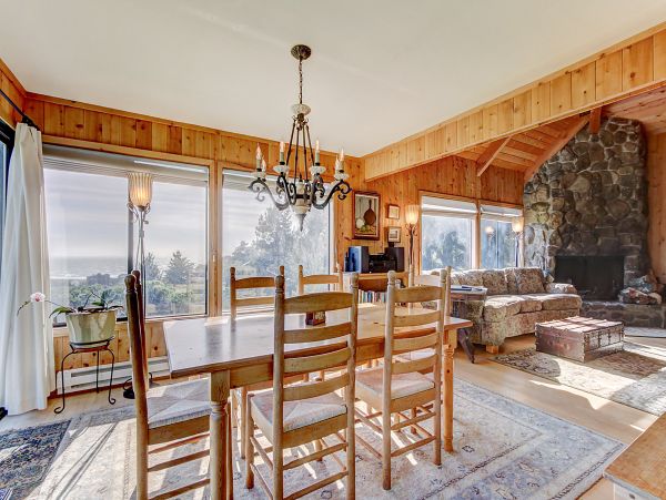 Sonoma County Home 984513