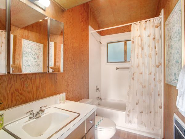 Sonoma County Home 984516