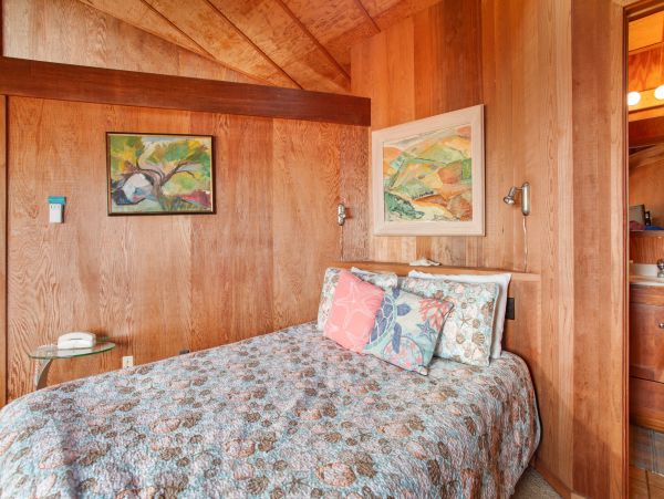 Sonoma County Home 984516