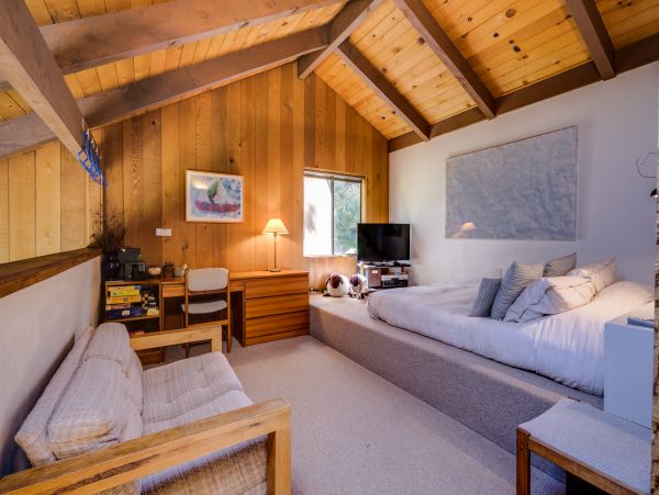 Sonoma County Home 984517