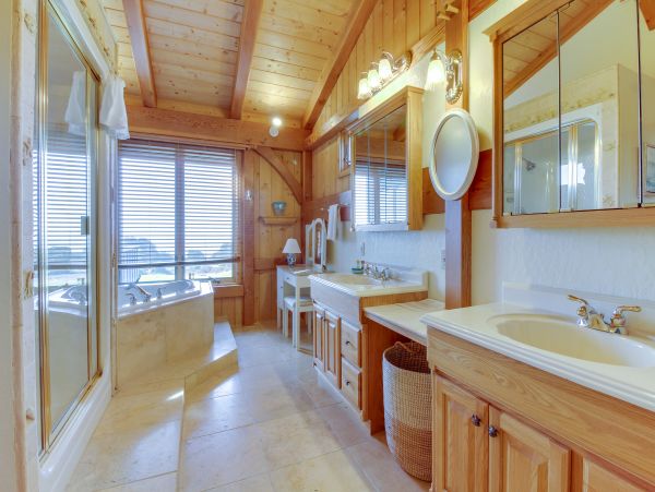 Sonoma County Home 984520