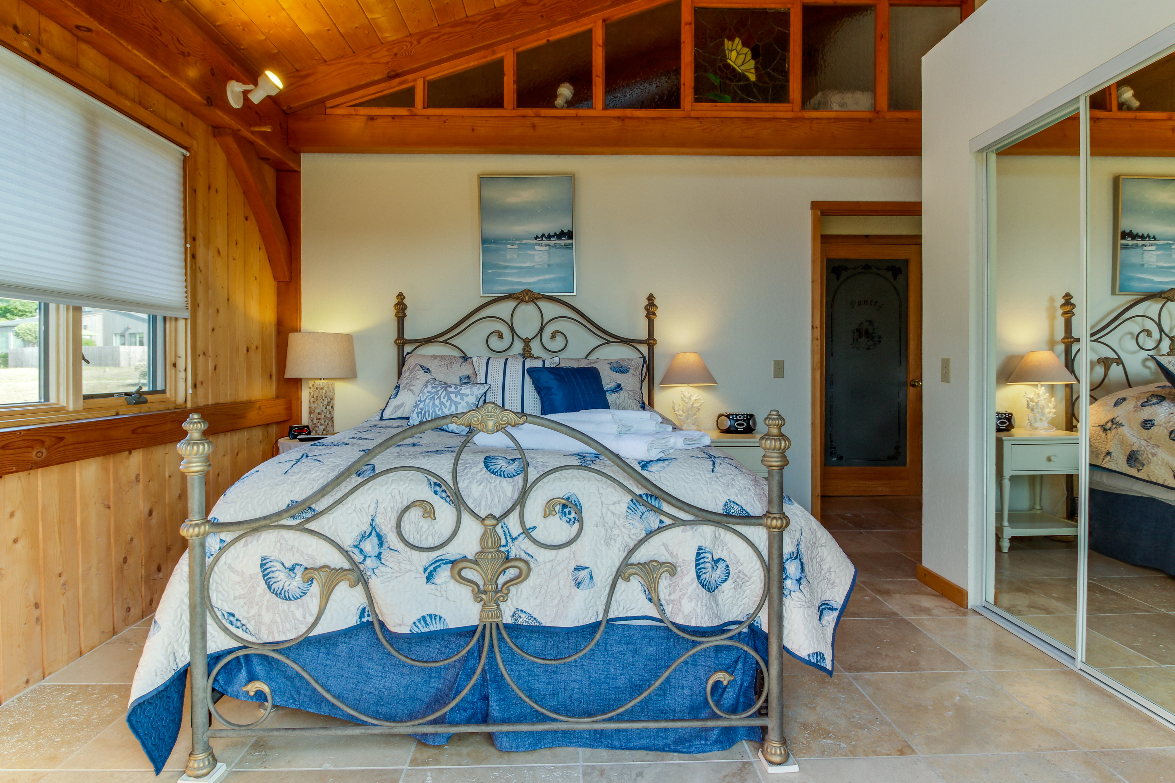 Sonoma County Home 984520