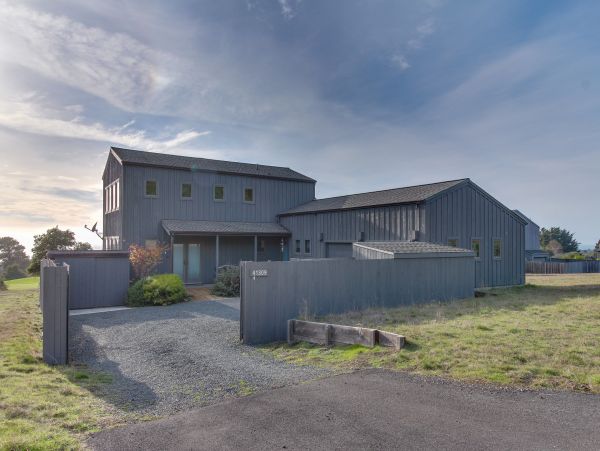 Sonoma County Home 984520