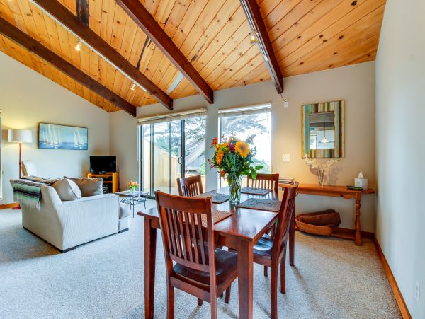 Sonoma County Home 984522