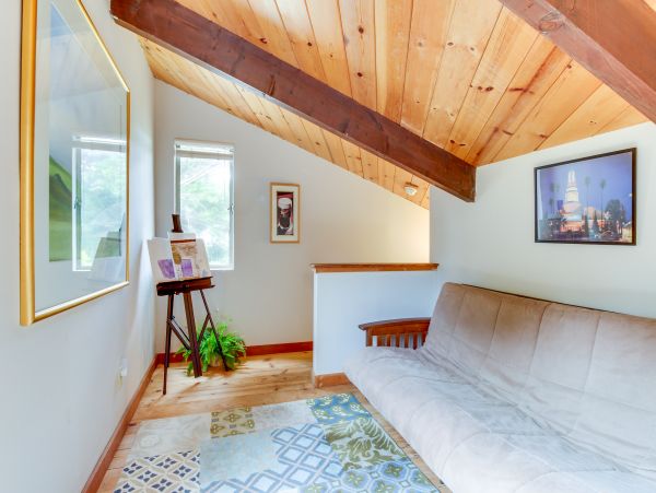 Sonoma County Home 984522