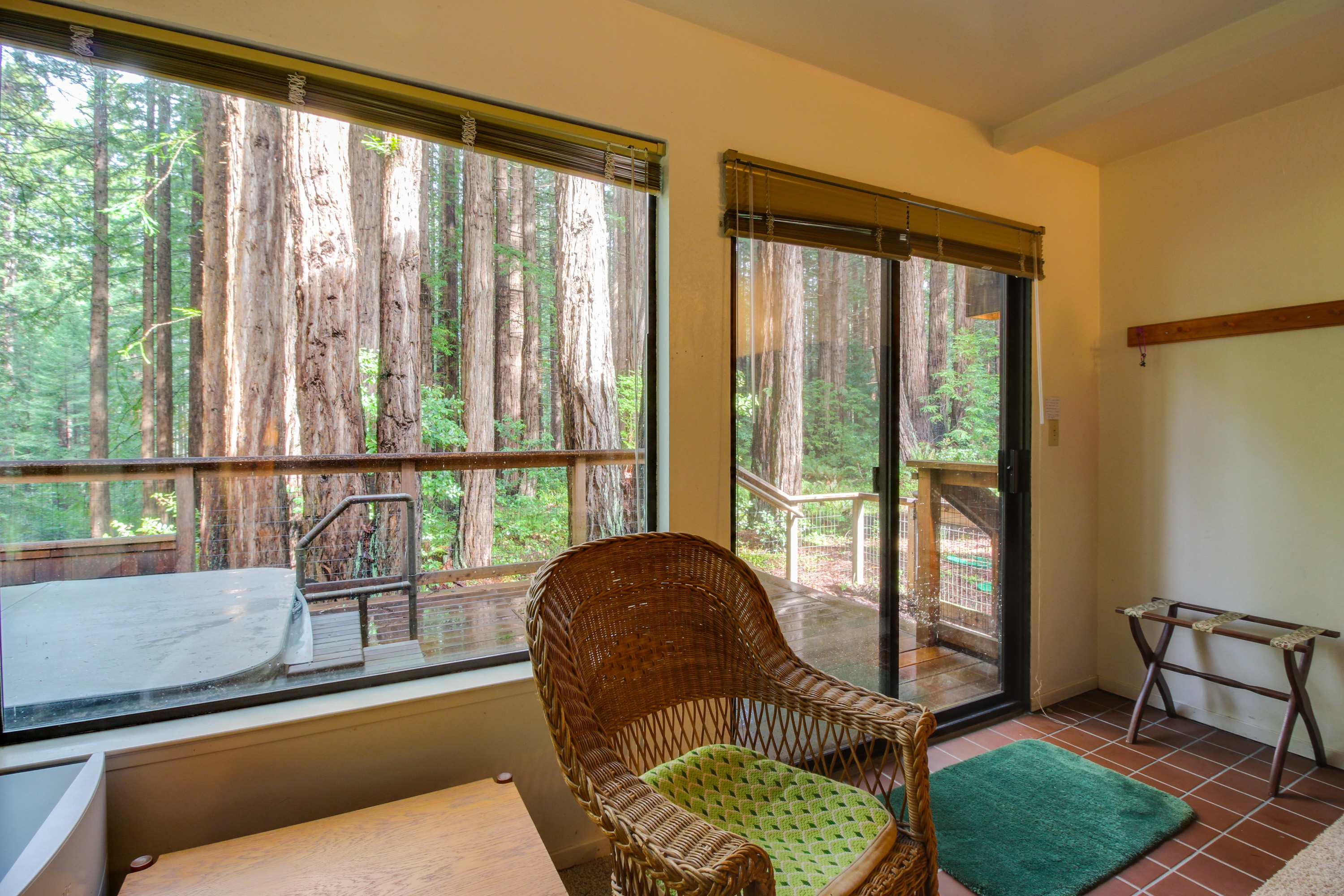 Sonoma County Home 984524