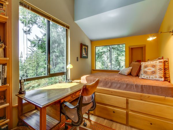 Sonoma County Home 984525