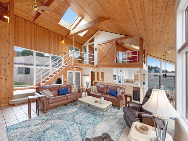 Sonoma County Home 984526