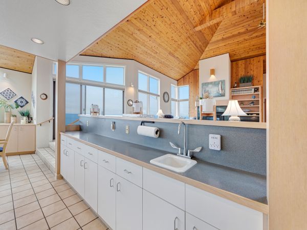 Sonoma County Home 984526