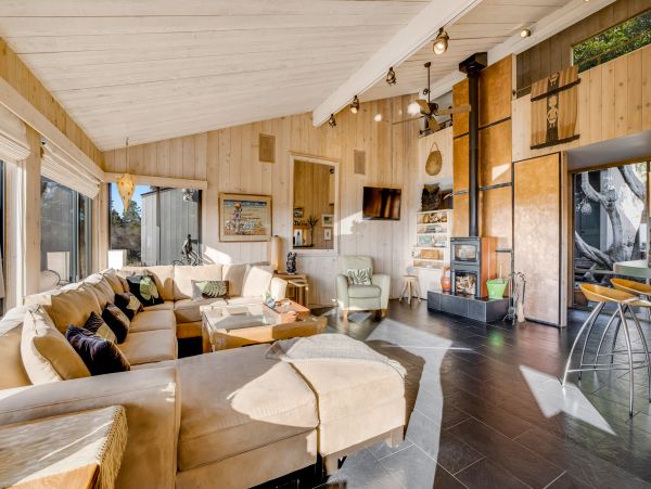 Sonoma County Home 984527