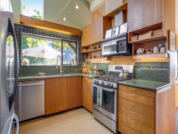 Sonoma County Home 984527
