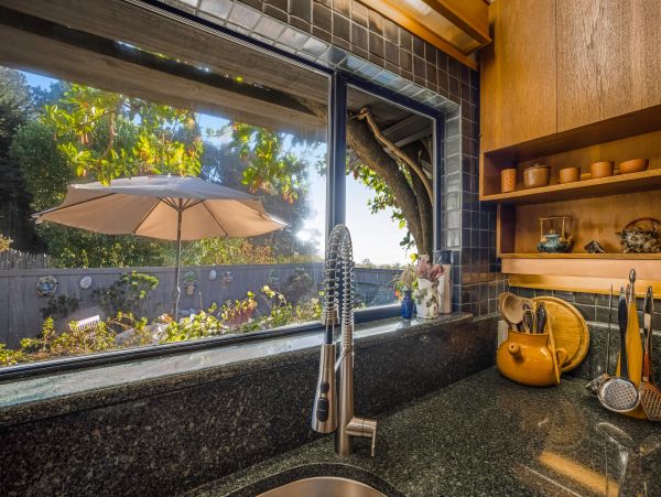 Sonoma County Home 984527