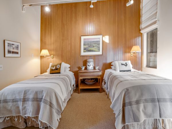 Sonoma County Home 984527