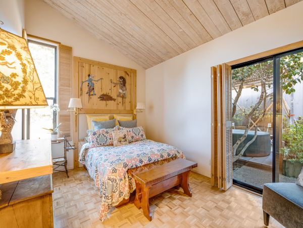 Sonoma County Home 984527