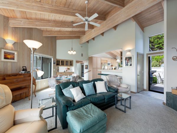 Sonoma County Home 984528