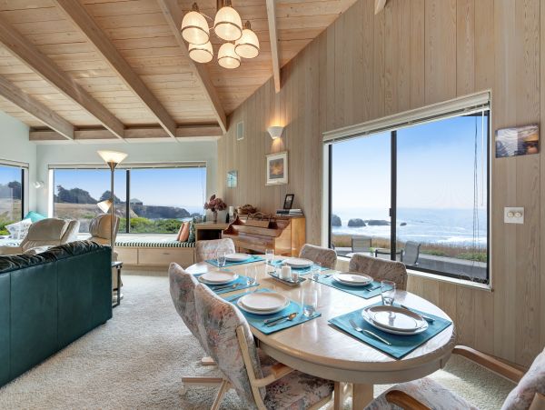 Sonoma County Home 984528