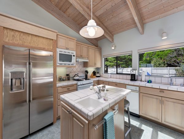 Sonoma County Home 984528