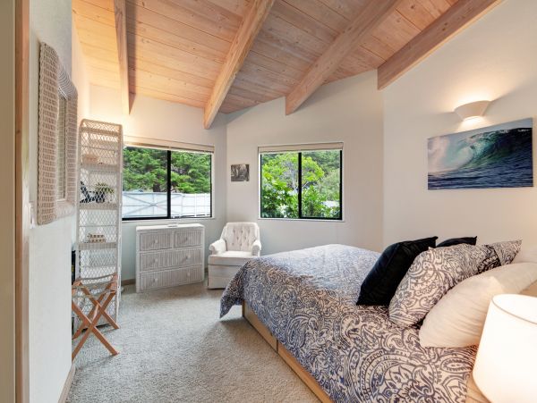 Sonoma County Home 984528