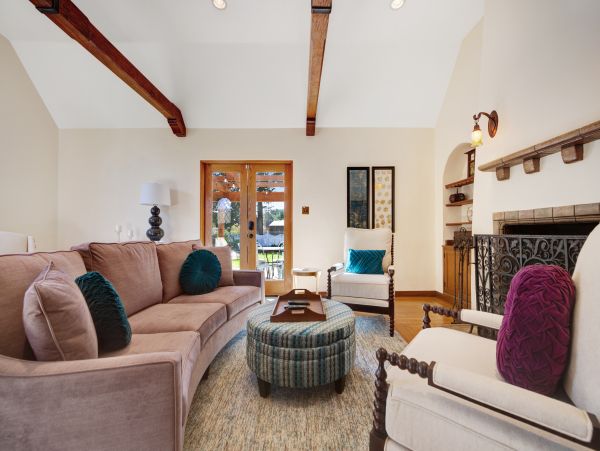 Sonoma County Home 984530