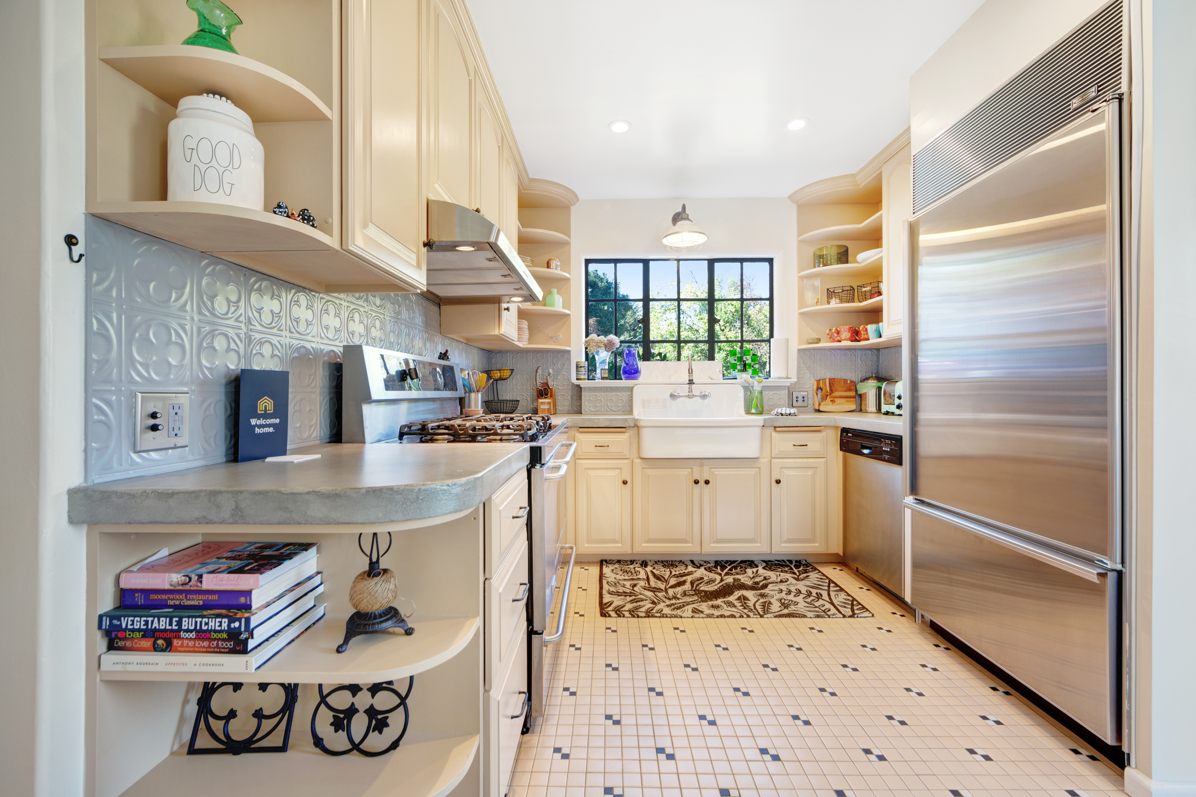 Sonoma County Home 984530