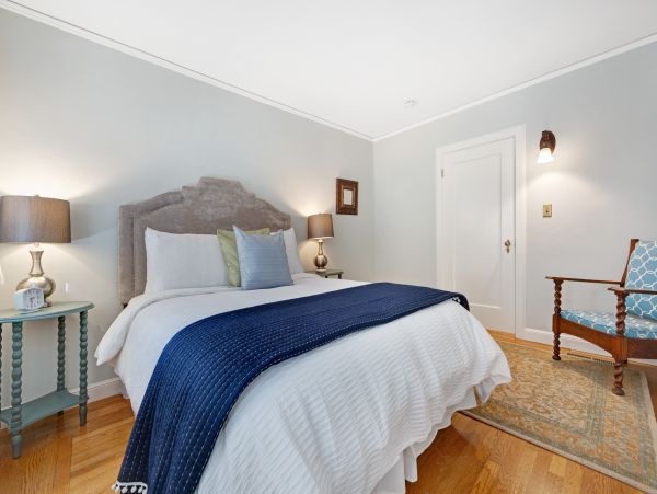 Sonoma County Home 984530