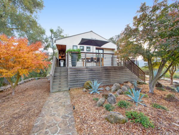 Sonoma County Home 984533