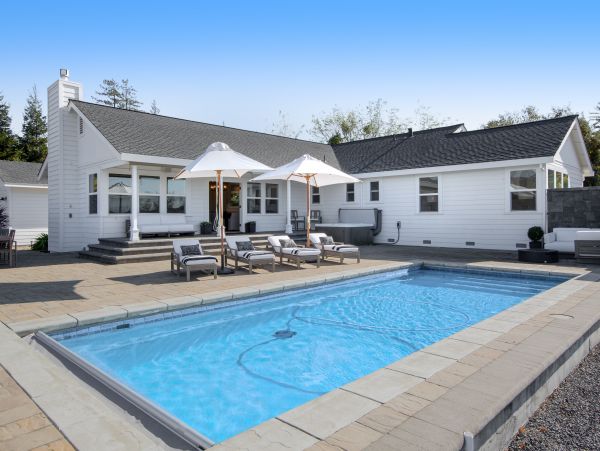 Sonoma County Home 984534