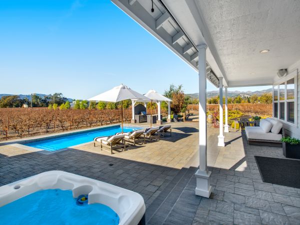 Sonoma County Home 984534