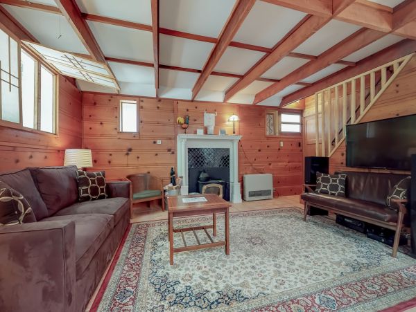 Sonoma County Home 984535