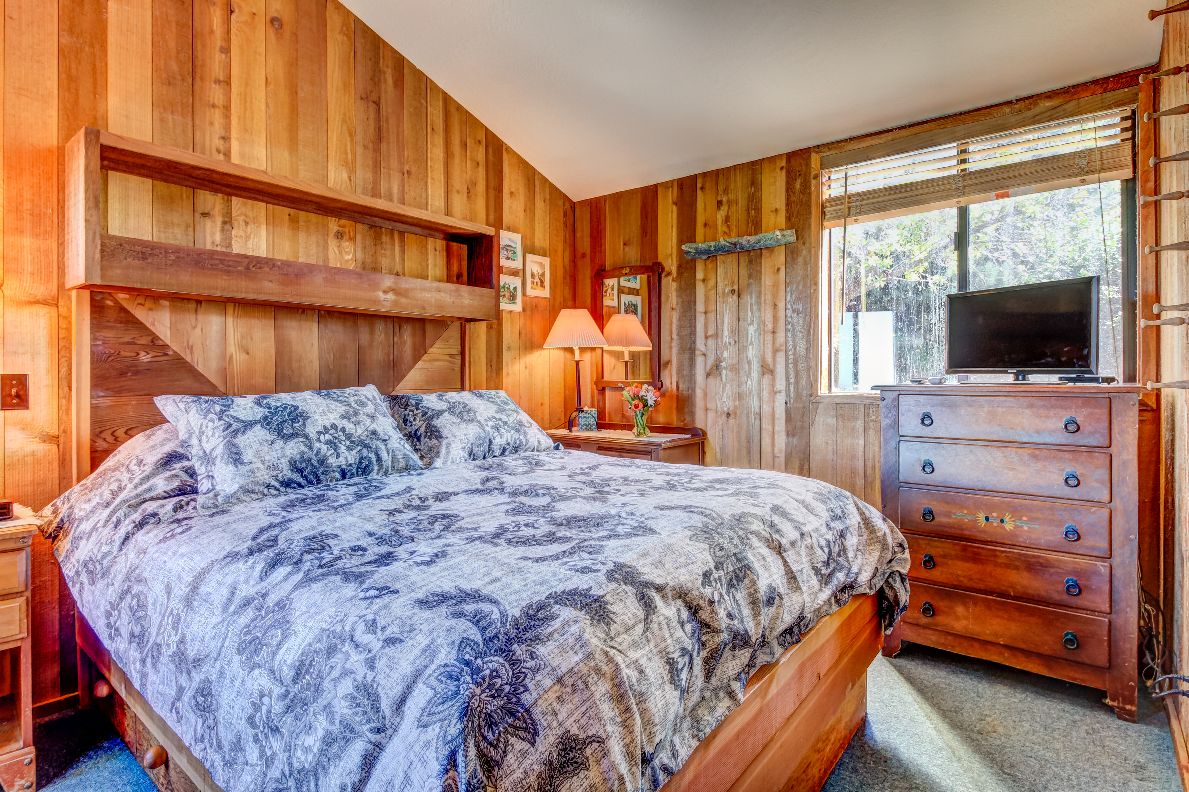 Sonoma County Home 984536