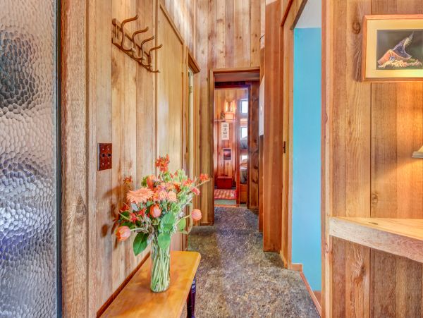 Sonoma County Home 984536