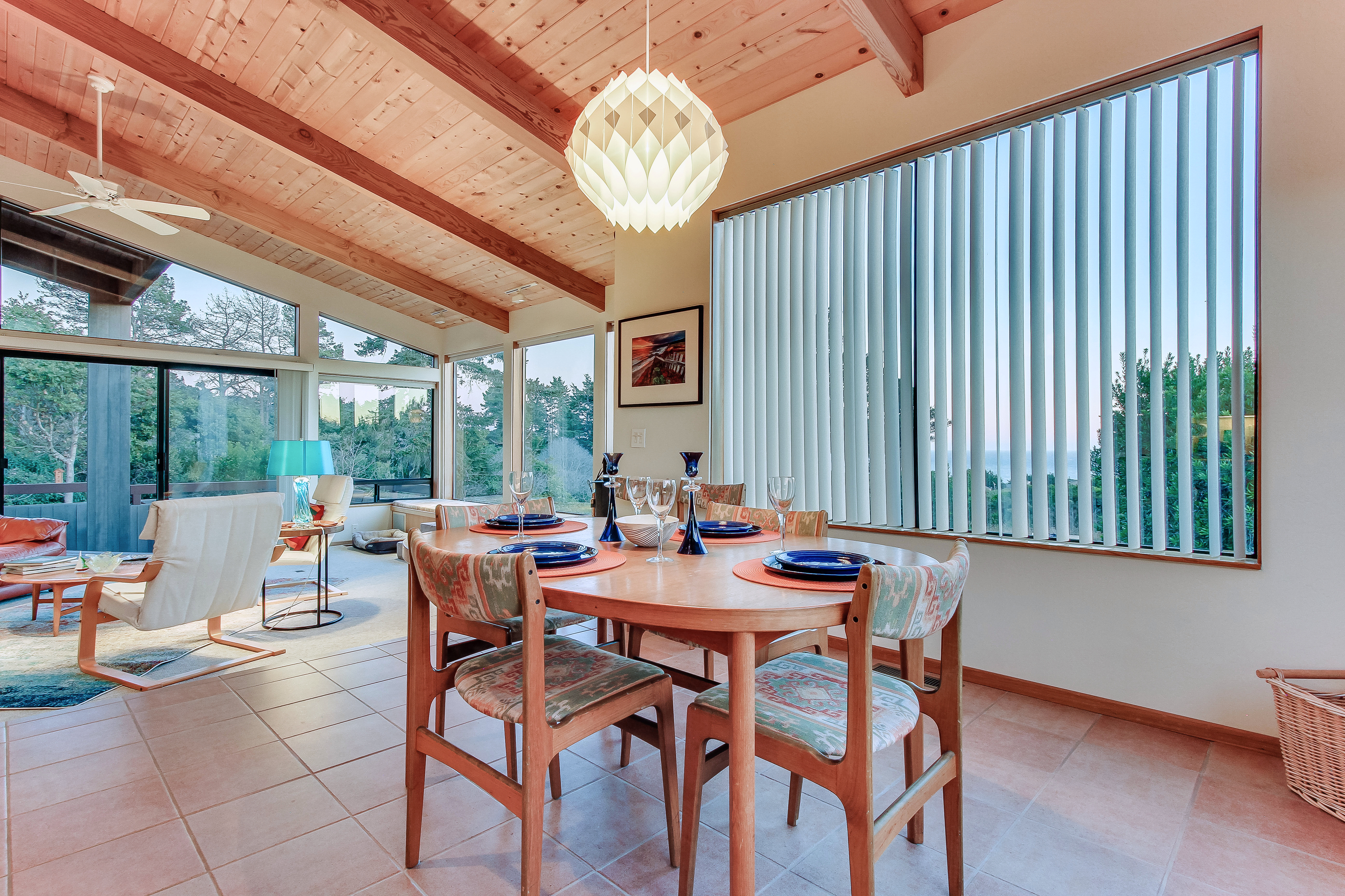 Sonoma County Home 984538