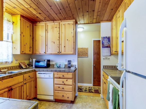 Yosemite Area Home 984546