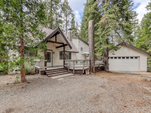 Yosemite Area Home 984549