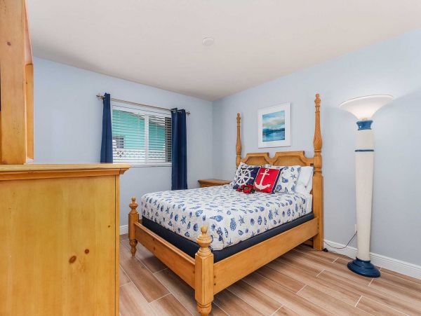 Cape Coral Canal Front 4 Bedroom Vacation Home