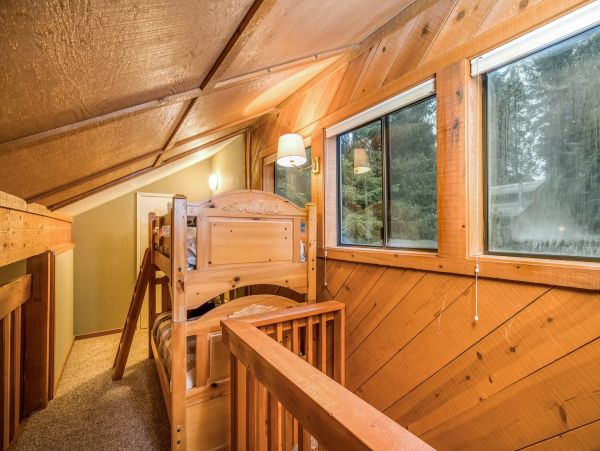 Yosemite Area Home 984553