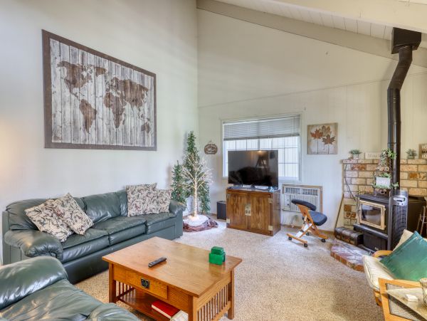 Yosemite Area Home 984554