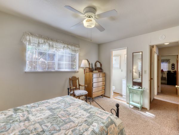 Yosemite Area Home 984554