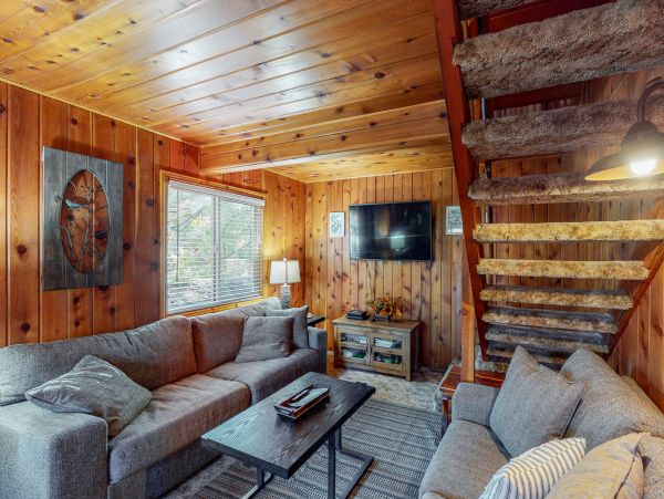 Yosemite Area Home 984555