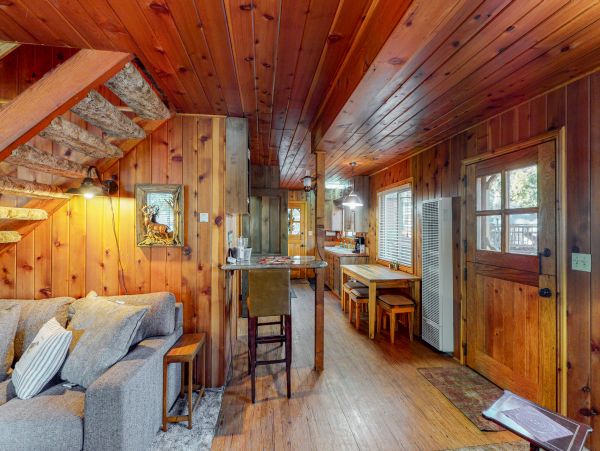 Yosemite Area Home 984555