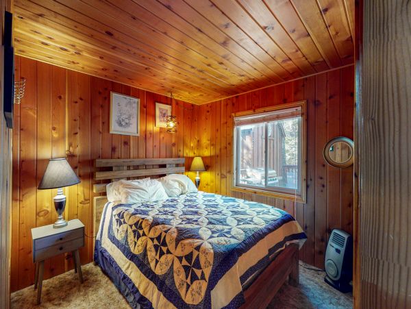 Yosemite Area Home 984555