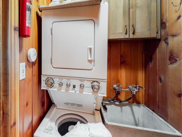 Yosemite Area Home 984555