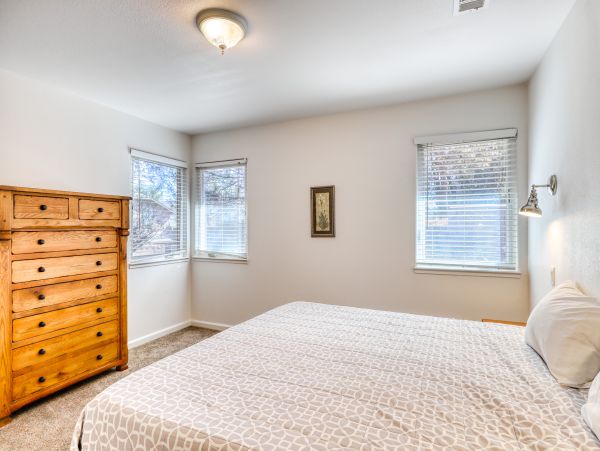Yosemite Area Home 984556