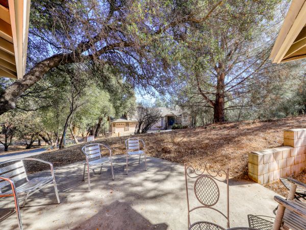 Yosemite Area Home 984556
