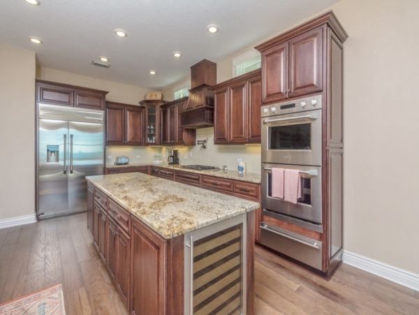 Treasure Island Beachfront Vacation Rental 6-Bedroom Gulf Coast Luxury Home with Pool