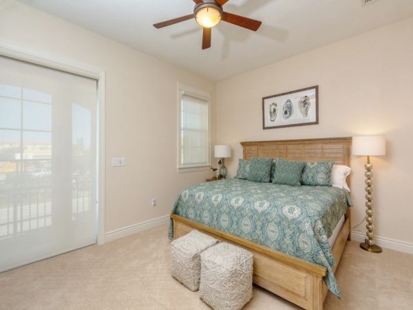 Treasure Island Beachfront Vacation Rental 6-Bedroom Gulf Coast Luxury Home with Pool