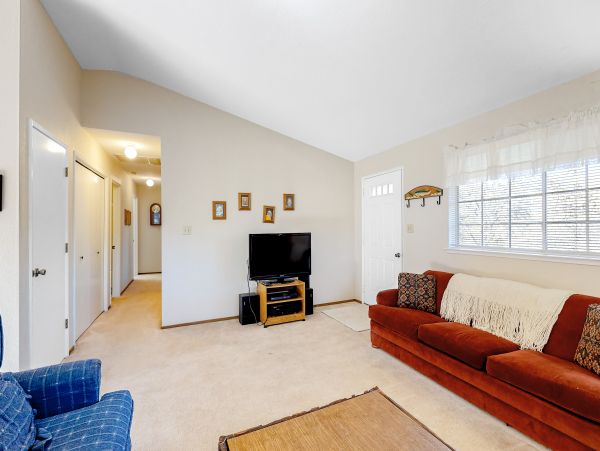 Yosemite Area Home 984559