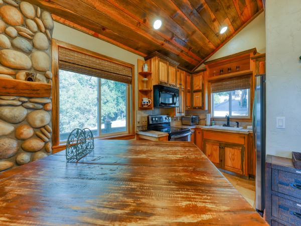 Yosemite Area Home 984560