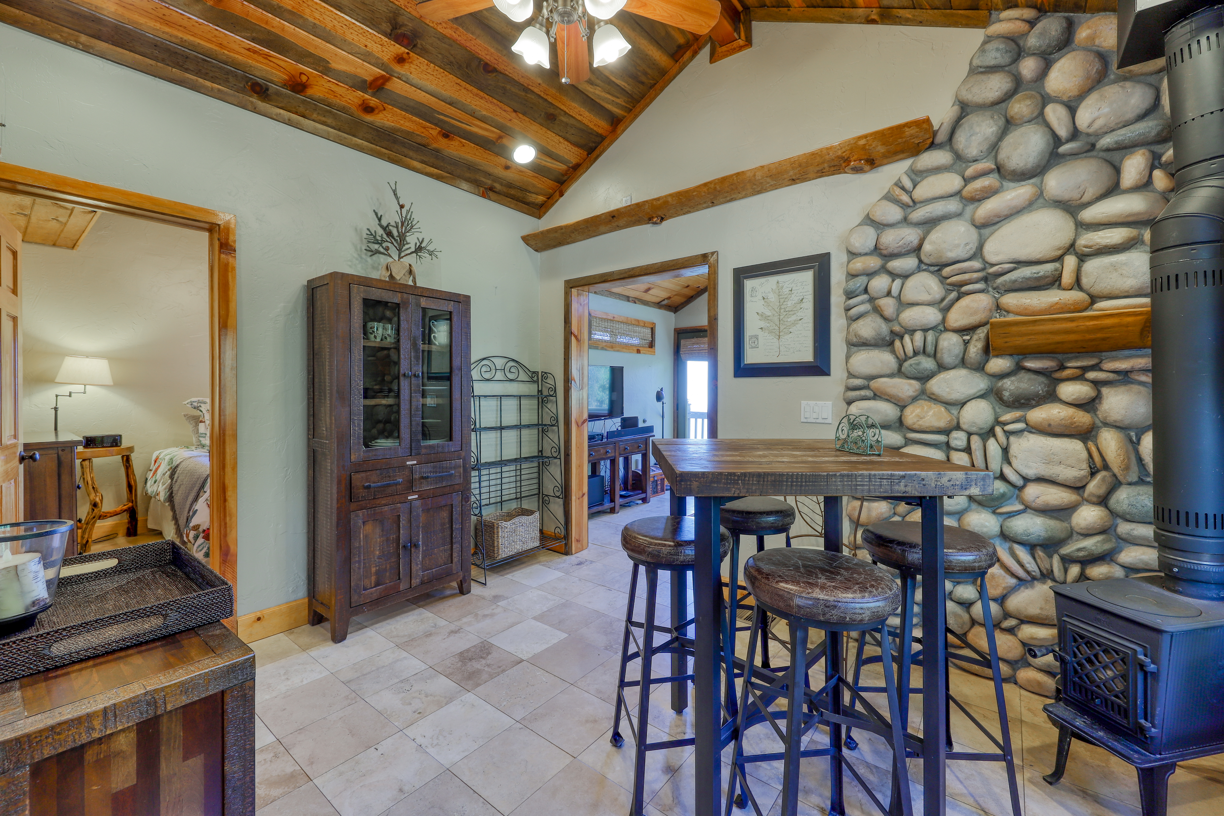Yosemite Area Home 984560