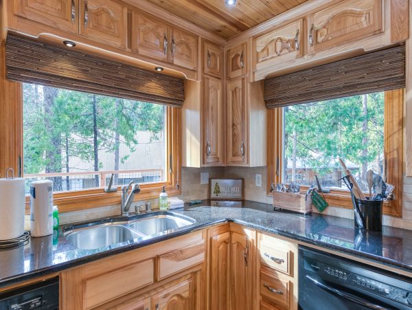 Yosemite Area Home 984561